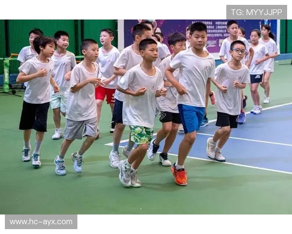 网球训练营举办青少年技术与心理双轨训练营,青少年网球训练大纲 网球训练营举办青少年技术与心理双轨训练营,青少年网球训练大纲